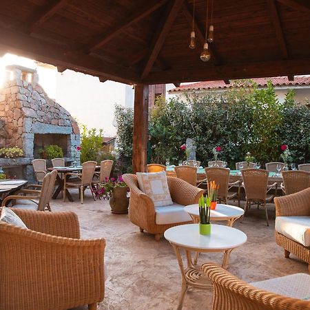 Hotel Ristorante S'Astore Benetutti Exterior photo